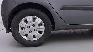 Used 2010 Hyundai i10 Magna 1.2 Petrol Manual tyres RIGHT REAR TYRE RIM VIEW