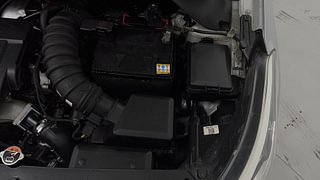 Used 2020 Hyundai Elite i20 [2018-2020] Sportz Plus 1.4 CRDI Diesel Manual engine ENGINE LEFT SIDE VIEW