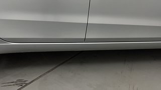 Used 2020 Hyundai Elite i20 [2018-2020] Sportz Plus 1.4 CRDI Diesel Manual dents MINOR SCRATCH