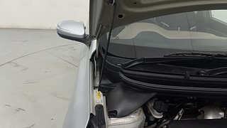 Used 2020 Hyundai Elite i20 [2018-2020] Sportz Plus 1.4 CRDI Diesel Manual engine ENGINE RIGHT SIDE HINGE & APRON VIEW