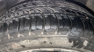 Used 2014 Volkswagen Polo [2010-2014] Highline 1.2 (D) Diesel Manual tyres LEFT FRONT TYRE TREAD VIEW
