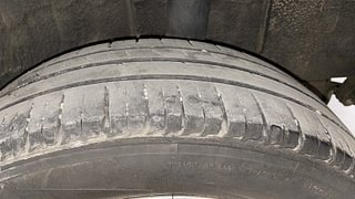 Used 2021 Renault Triber RXZ AMT Petrol Automatic tyres LEFT REAR TYRE TREAD VIEW