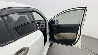 Used 2019 Hyundai Xcent S Petrol Manual interior RIGHT FRONT DOOR OPEN VIEW
