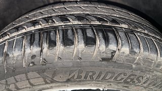 Used 2014 Volkswagen Polo [2010-2014] Highline 1.2 (D) Diesel Manual tyres RIGHT FRONT TYRE TREAD VIEW