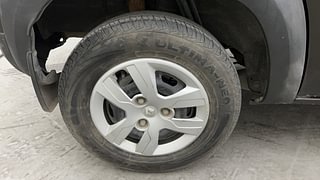 Used 2018 Renault Kwid [2017-2019] RXT 1.0 SCE Special (O) Petrol Manual tyres RIGHT REAR TYRE RIM VIEW