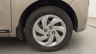Used 2019 Hyundai New Santro 1.1 Sportz CNG Petrol+cng Manual tyres RIGHT FRONT TYRE RIM VIEW