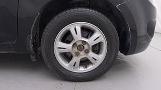 Used 2011 Hyundai i20 [2008-2012] Asta 1.2 Petrol Manual tyres RIGHT FRONT TYRE RIM VIEW