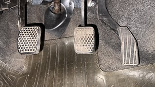 Used 2020 Maruti Suzuki Alto 800 LXI CNG Petrol+cng Manual interior PEDALS VIEW
