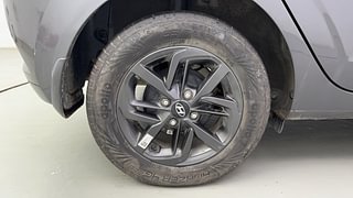 Used 2021 Hyundai Grand i10 Nios Sportz 1.2 Kappa VTVT Petrol Manual tyres RIGHT REAR TYRE RIM VIEW