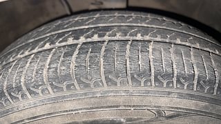 Used 2019 Hyundai New Santro 1.1 Sportz CNG Petrol+cng Manual tyres RIGHT FRONT TYRE TREAD VIEW