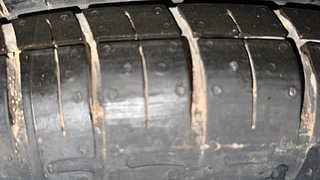 Used 2021 Hyundai Grand i10 Nios Sportz 1.2 Kappa VTVT Petrol Manual tyres RIGHT FRONT TYRE TREAD VIEW