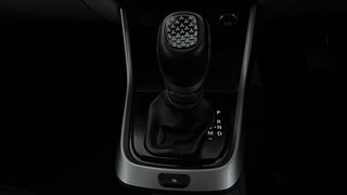 Used 2023 Tata Altroz XZA+ (S) 1.2l Petrol AT Petrol Automatic interior GEAR  KNOB VIEW