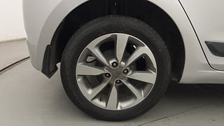 Used 2014 Hyundai Elite i20 [2014-2018] Asta 1.2 Petrol Manual tyres RIGHT REAR TYRE RIM VIEW