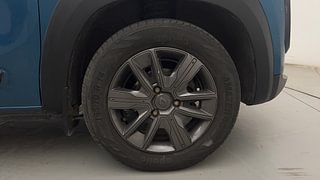 Used 2020 Renault Kwid CLIMBER 1.0 AMT Opt Petrol Automatic tyres RIGHT FRONT TYRE RIM VIEW