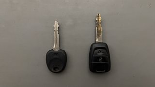 Used 2019 Hyundai New Santro 1.1 Sportz CNG Petrol+cng Manual extra CAR KEY VIEW