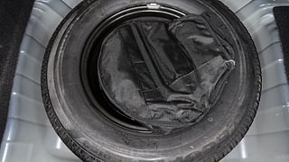 Used 2023 Tata Altroz XZA+ (S) 1.2l Petrol AT Petrol Automatic tyres SPARE TYRE VIEW