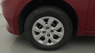 Used 2017 Hyundai Elite i20 [2014-2018] Sportz 1.2 Petrol Manual tyres LEFT FRONT TYRE RIM VIEW