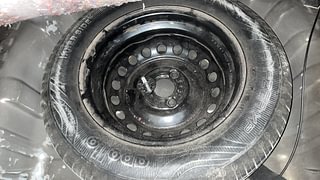 Used 2021 Renault Kwid CLIMBER 1.0 AMT Opt Petrol Automatic tyres SPARE TYRE VIEW