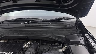 Used 2020 Kia Sonet GTX Plus 1.0 iMT Petrol Manual engine ENGINE LEFT SIDE HINGE & APRON VIEW