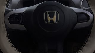 Used 2012 Honda Brio [2011-2016] S MT Petrol Manual top_features Steering mounted controls