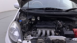 Used 2012 Honda Brio [2011-2016] S MT Petrol Manual engine ENGINE RIGHT SIDE HINGE & APRON VIEW