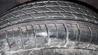 Used 2017 Hyundai Elite i20 [2014-2018] Sportz 1.2 Petrol Manual tyres LEFT FRONT TYRE TREAD VIEW