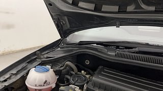 Used 2016 volkswagen Vento 1.6L Highline Petrol Petrol Manual engine ENGINE RIGHT SIDE HINGE & APRON VIEW