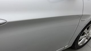Used 2012 Hyundai Verna [2011-2015] Fluidic 1.6 VTVT SX Petrol Manual dents MINOR DENT