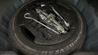 Used 2018 maruti-suzuki Ciaz Alpha Petrol Petrol Manual tyres SPARE TYRE VIEW