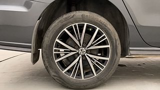 Used 2021 Volkswagen Vento Highline 1.0L TSI Petrol Manual tyres RIGHT REAR TYRE RIM VIEW