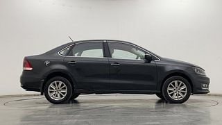 Used 2016 volkswagen Vento 1.6L Highline Petrol Petrol Manual exterior RIGHT SIDE VIEW