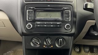 Used 2012 Volkswagen Polo [2010-2014] Highline1.2L (P) Petrol Manual interior MUSIC SYSTEM & AC CONTROL VIEW