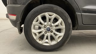 Used 2014 Ford EcoSport Titanium 1.5 TDCi (Opt) Diesel Manual tyres RIGHT REAR TYRE RIM VIEW