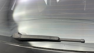 Used 2012 Volkswagen Polo [2010-2014] Highline1.2L (P) Petrol Manual top_features Rear wiper