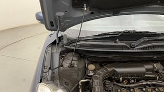 Used 2017 Maruti Suzuki Baleno [2015-2019] Zeta Petrol Petrol Manual engine ENGINE RIGHT SIDE HINGE & APRON VIEW