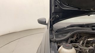 Used 2021 Volkswagen Vento Highline 1.0L TSI Petrol Manual engine ENGINE RIGHT SIDE HINGE & APRON VIEW