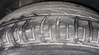 Used 2017 Hyundai Creta [2015-2018] 1.6 SX Plus Auto Petrol Petrol Automatic tyres RIGHT REAR TYRE TREAD VIEW