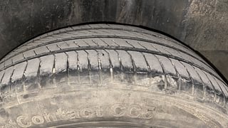 Used 2021 Volkswagen Vento Highline 1.0L TSI Petrol Manual tyres LEFT REAR TYRE TREAD VIEW
