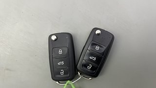 Used 2016 volkswagen Vento 1.2L Highline Petrol AT Petrol Automatic extra CAR KEY VIEW