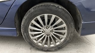Used 2018 maruti-suzuki Ciaz Alpha Petrol Petrol Manual tyres LEFT REAR TYRE RIM VIEW