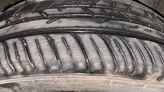 Used 2022 Renault Kiger RXZ 1.0 Turbo MT Petrol Manual tyres RIGHT REAR TYRE TREAD VIEW