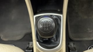 Used 2012 Hyundai Verna [2011-2015] Fluidic 1.6 VTVT SX Petrol Manual interior GEAR  KNOB VIEW