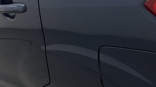 Used 2017 Maruti Suzuki Ertiga [2015-2018] ZXI+ Petrol Manual dents MINOR SCRATCH