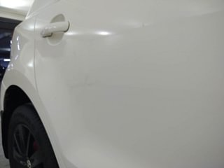 Used 2016 Volkswagen Polo [2015-2019] Highline1.2L (P) Petrol Manual dents MINOR SCRATCH