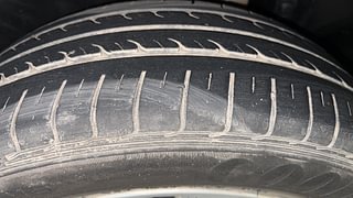Used 2017 Maruti Suzuki Ertiga [2015-2018] ZXI+ Petrol Manual tyres LEFT REAR TYRE TREAD VIEW
