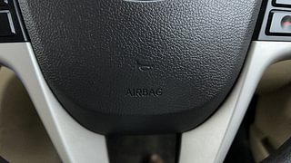 Used 2012 Hyundai Verna [2011-2015] Fluidic 1.6 VTVT SX Petrol Manual top_features Airbags