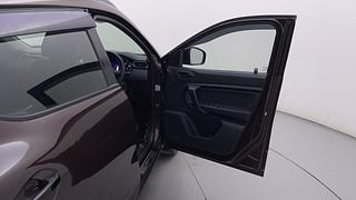 Used 2022 Renault Kiger RXZ 1.0 Turbo MT Petrol Manual interior RIGHT FRONT DOOR OPEN VIEW