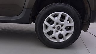 Used 2021 Renault Duster [2020-2022] RXE Turbo Petrol Petrol Manual tyres LEFT REAR TYRE RIM VIEW