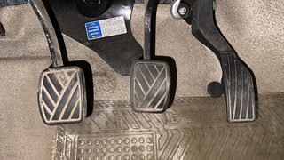 Used 2017 Maruti Suzuki Ertiga [2015-2018] ZXI+ Petrol Manual interior PEDALS VIEW