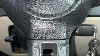 Used 2012 Volkswagen Polo [2010-2014] Highline1.2L (P) Petrol Manual top_features Airbags